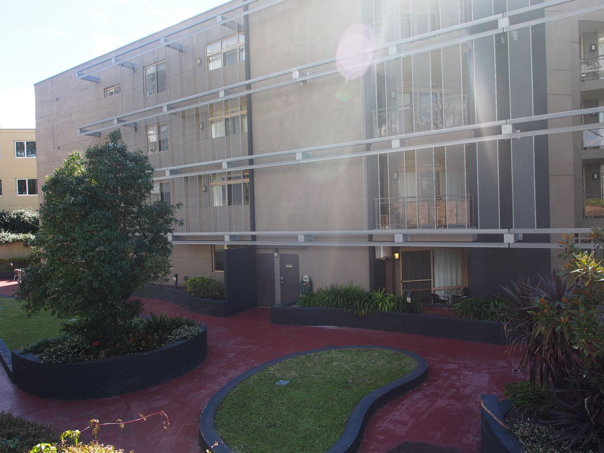 Mantra Castle Hill Sydney, An Accor Hotel Экстерьер фото